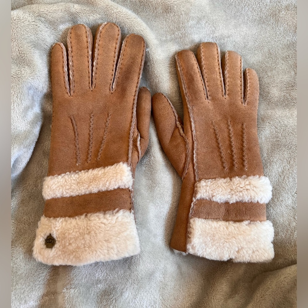 UGG - Women’s Gloves